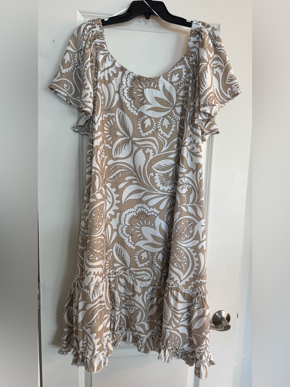 Signature by Robbie Bee Women’s Floral Flutter Sleeve Dress, Size 3X
